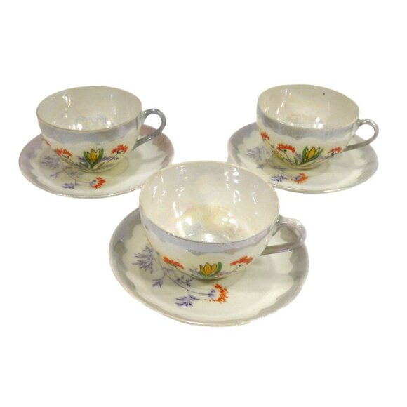 Vintage 8oz delicate porcelain tea, coffee cups & saucers with flowers, Japan - Picture 1 of 4